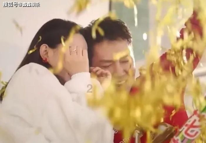 救援臭美男孩